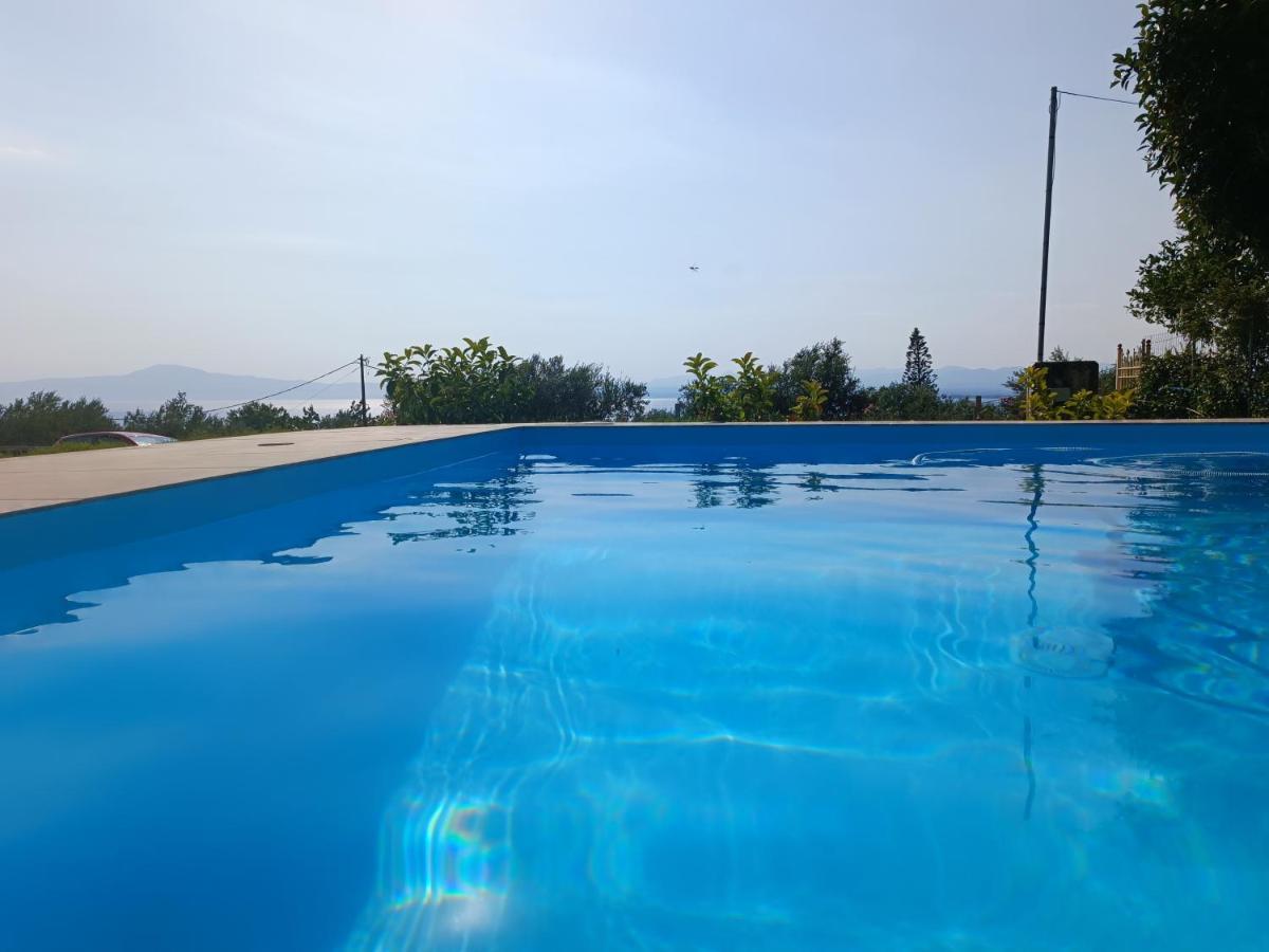 Evilenia Luxury Apartments กาลามาตา ภายนอก รูปภาพ