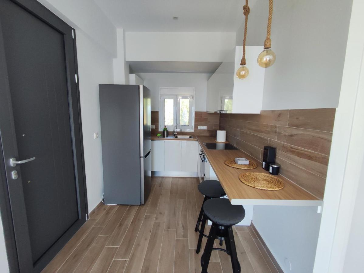 Evilenia Luxury Apartments กาลามาตา ภายนอก รูปภาพ