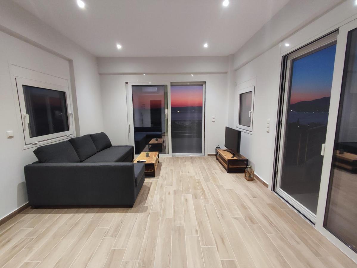 Evilenia Luxury Apartments กาลามาตา ภายนอก รูปภาพ